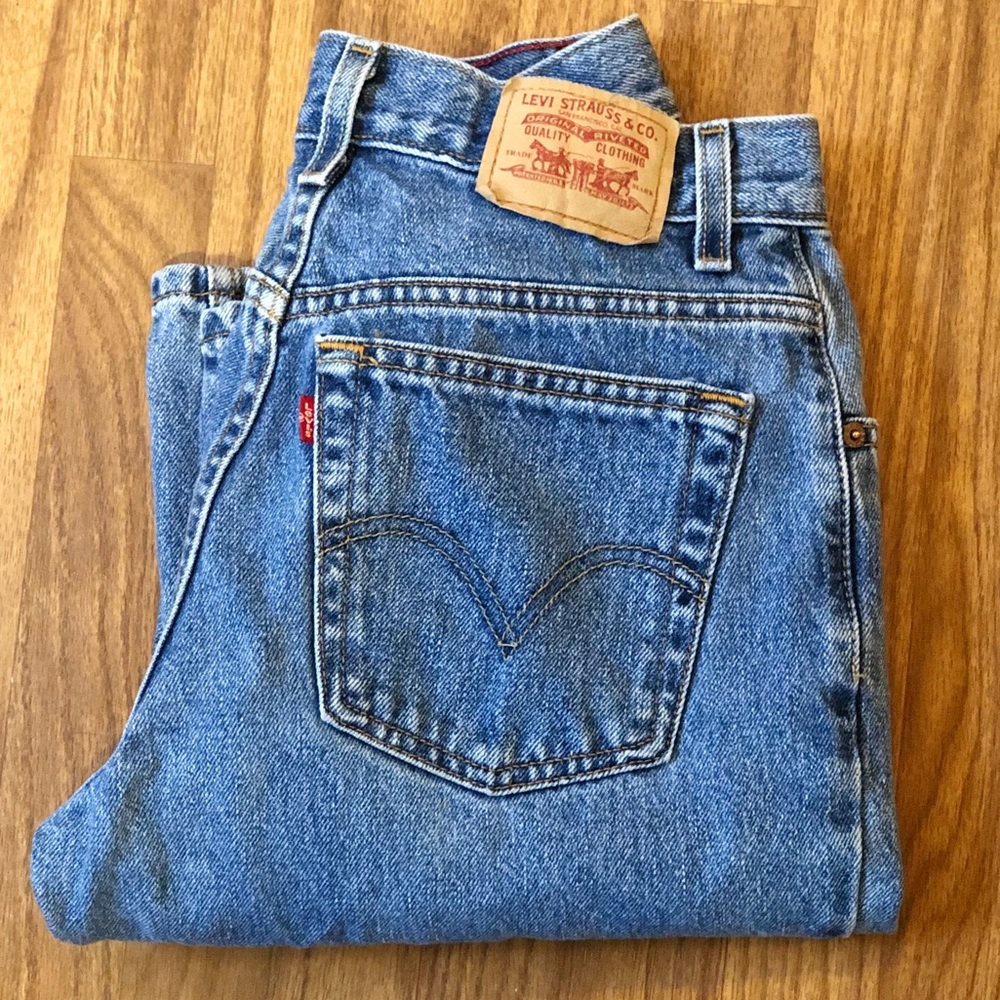 Vintage Levi 550 High Waisted Mom Jeans